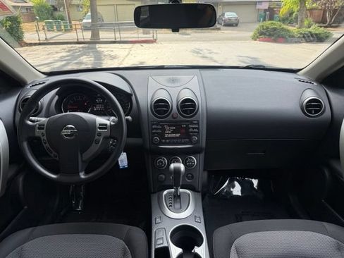 Used 2012 Nissan Rogue SV AWD/4WD image 14