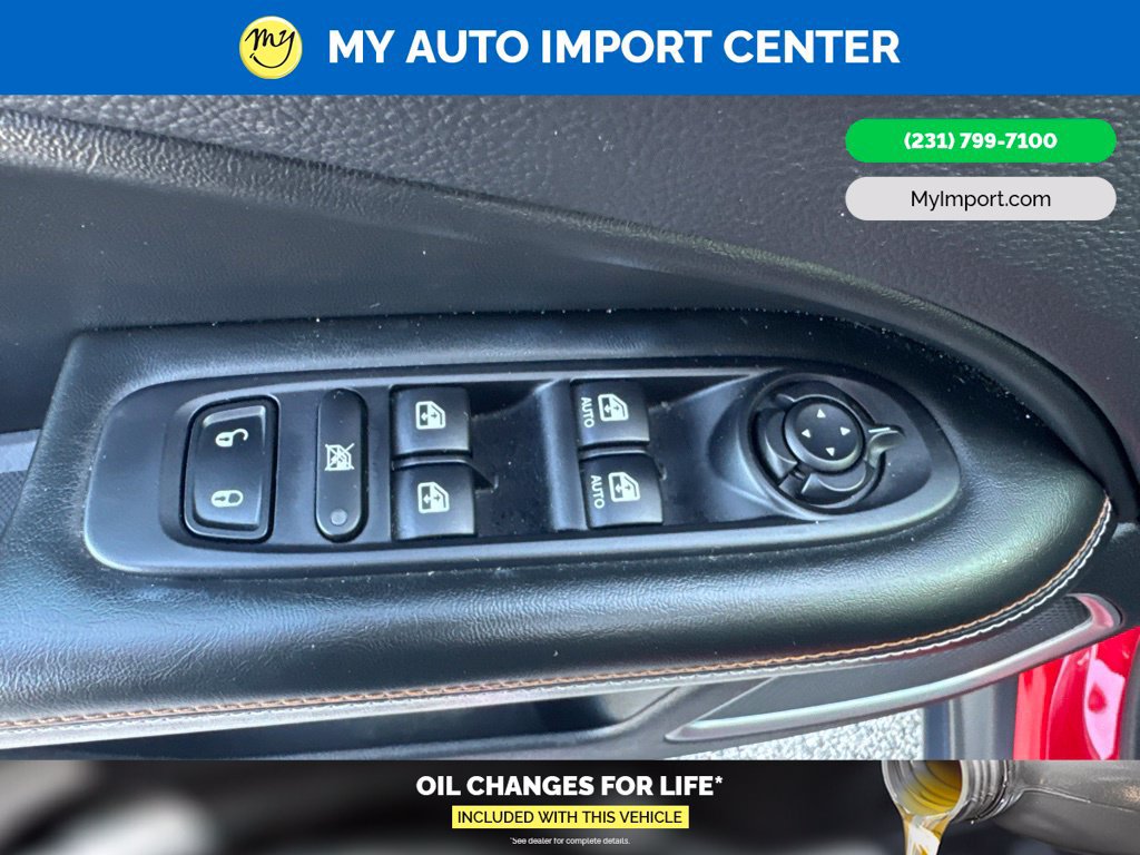 Used 2018 Jeep Compass Latitude w/ Popular Equipment Group AWD/4WD image 11