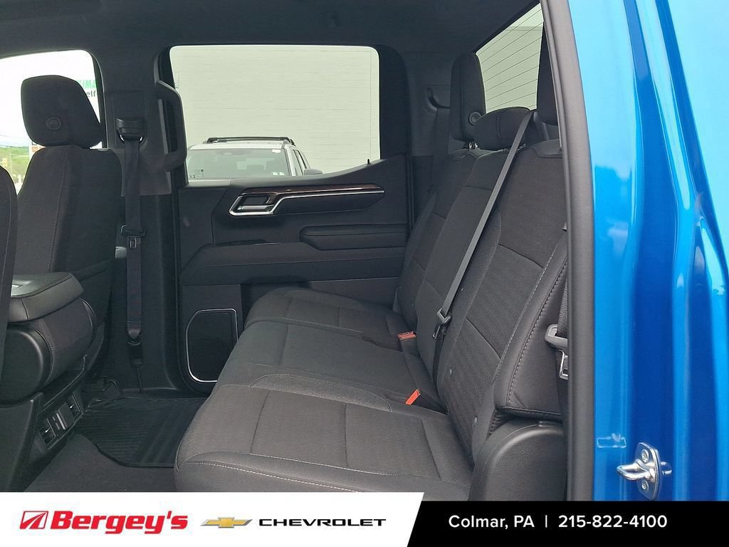 Certified 2026 Chevrolet Silverado 1500 RST AWD/4WD image 12