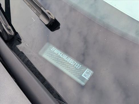 Used 2018 Ford Edge SEL w/ Class II Trailer Tow Package image 15