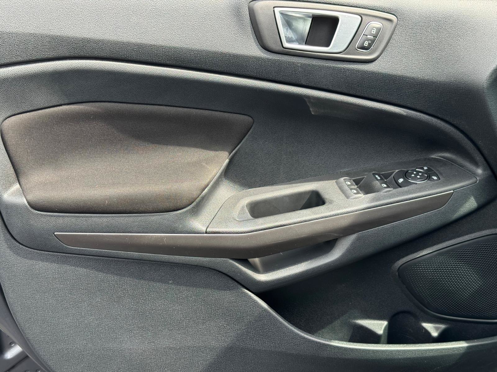 Used 2019 Ford EcoSport SE FWD image 14