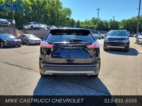 Used 2022 Ford Edge SEL w/ Convenience Package AWD/4WD image 4
