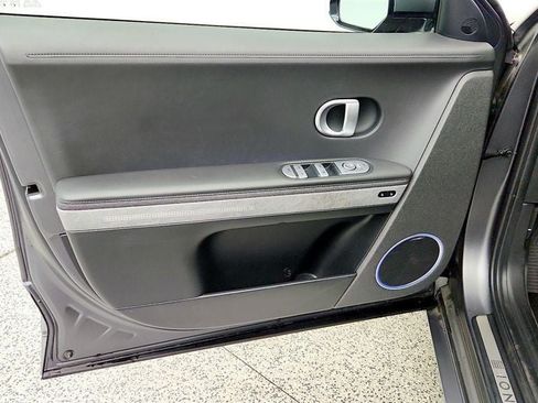 Used 2023 Hyundai Ioniq 5 Limited AWD/4WD image 10