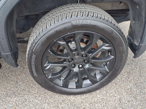 Used 2022 GMC Sierra 1500 SLT w/ SLT Premium Plus Package image 25