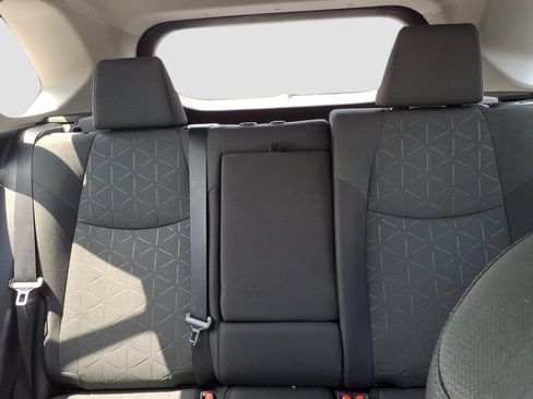 Used 2024 Toyota RAV4 XLE w/ Convenience Package AWD/4WD image 17