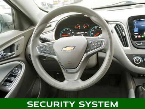 Used 2020 Chevrolet Malibu LS image 9