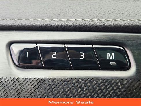 Used 2020 Volvo XC90 T6 Inscription w/ Protection Package Premier image 36