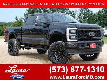New 2026 Ford F250 Lariat w/ Black Appearance Package