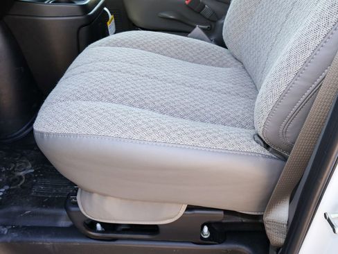 New 2026 GMC Savana 2500 image 7