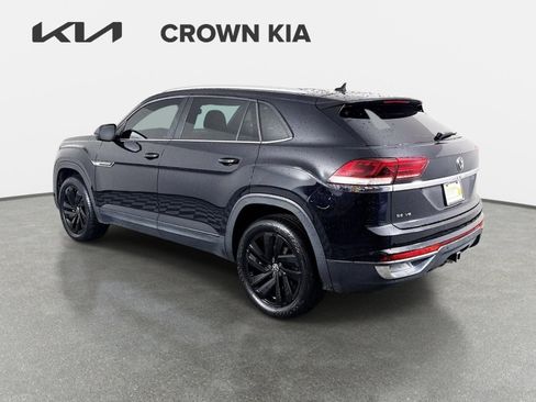 Used 2022 Volkswagen Atlas Cross Sport SE FWD image 8