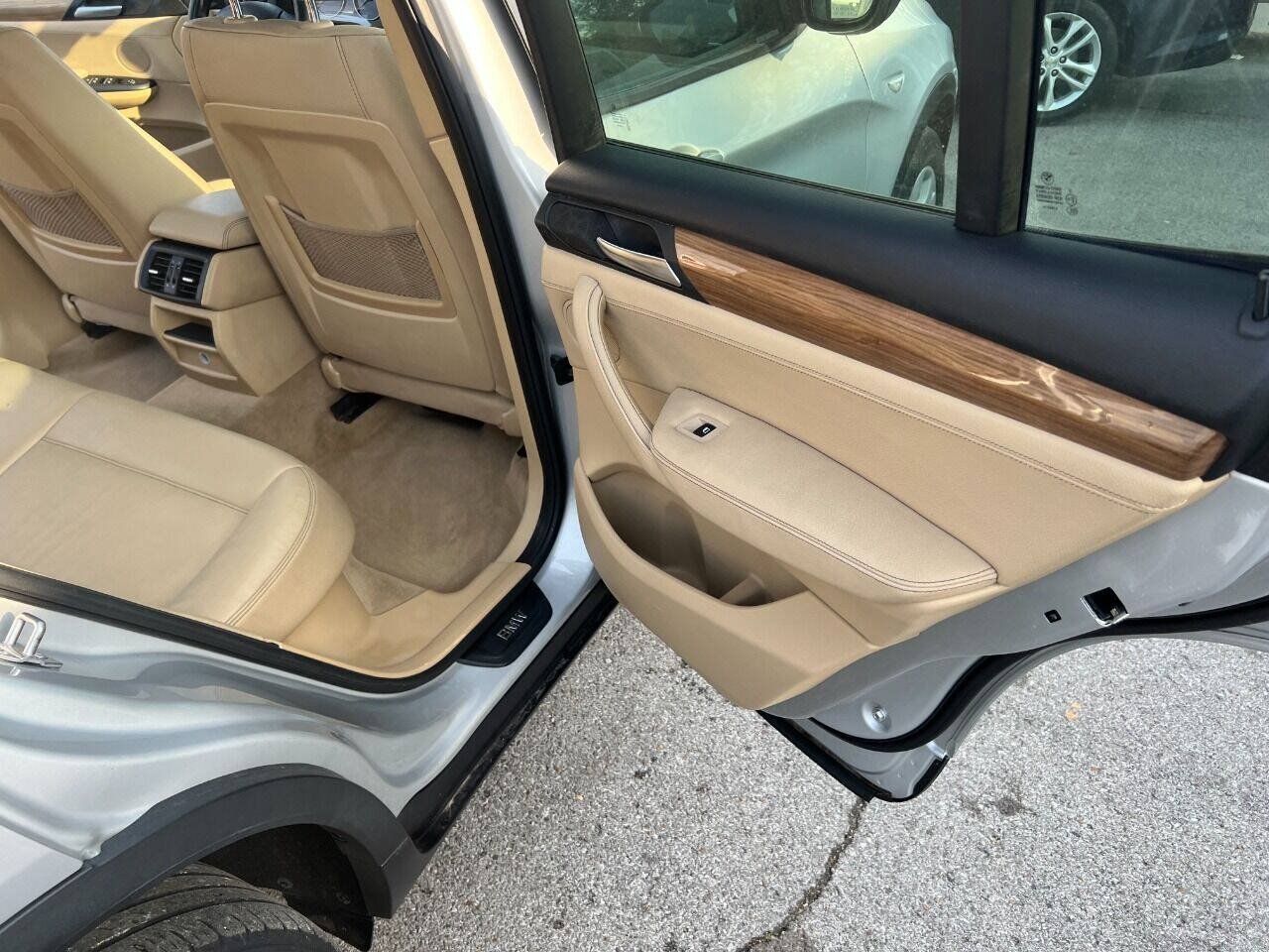 Used 2013 BMW X3 xDrive28i AWD/4WD image 15