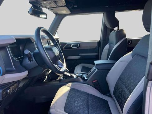 Used 2022 Ford Bronco Wildtrak image 19