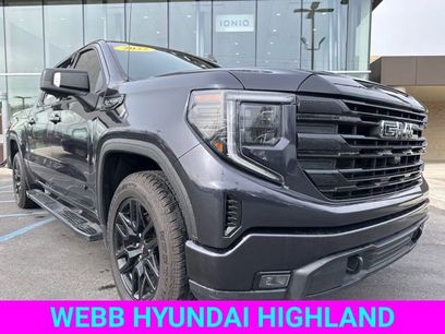 Used 2022 GMC Sierra 1500 Elevation w/ Elevation Premium Package