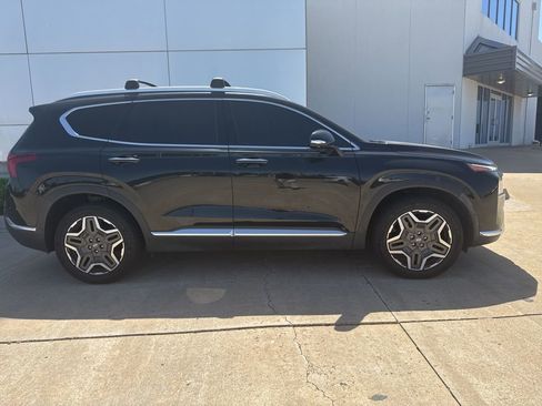 Used 2023 Hyundai Santa Fe Limited FWD image 4