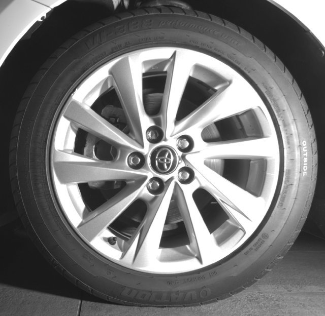 Used 2026 Toyota Camry SE FWD image 9