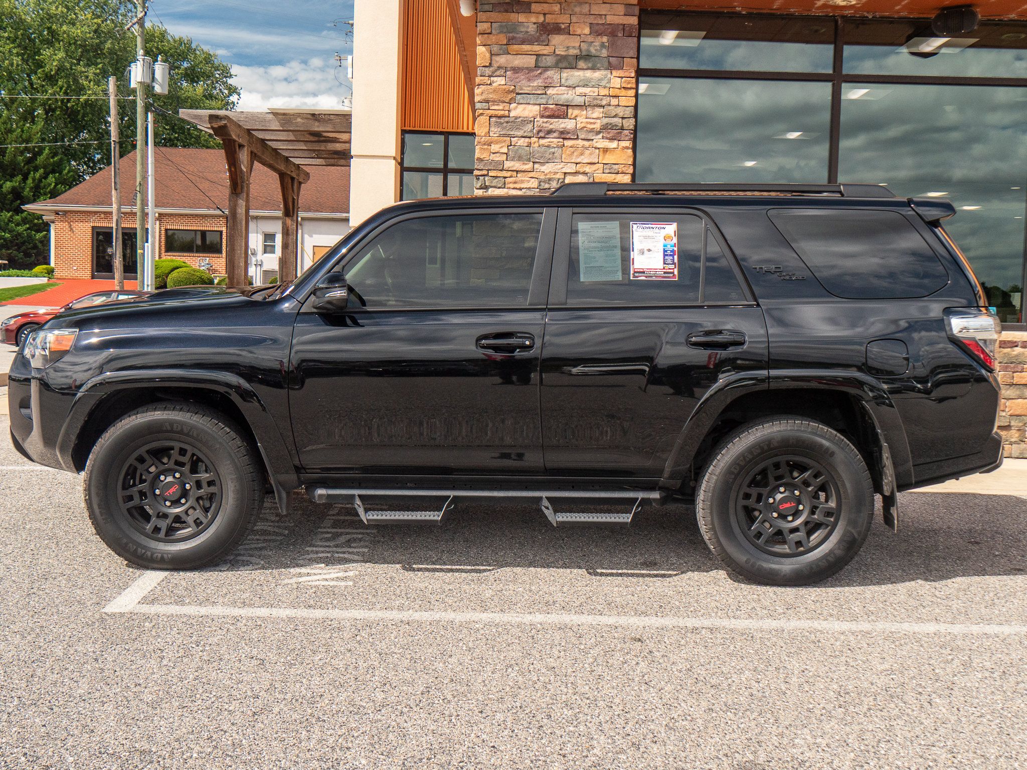 Used 2023 Toyota 4Runner TRD Off-Road Premium w/ Moonroof Package AWD/4WD image 6