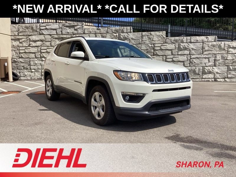 Used 2019 Jeep Compass Latitude w/ Popular Equipment Group AWD/4WD image 1