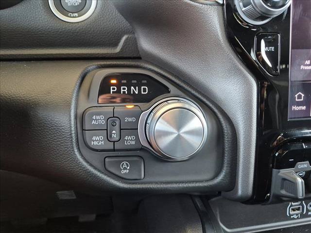 Used 2026 RAM 1500 Laramie AWD/4WD image 12