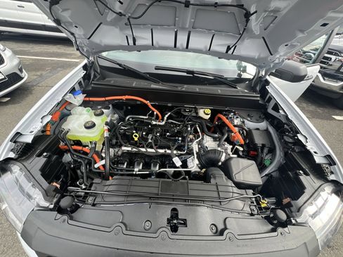 New 2026 Ford Maverick XLT w/ Equipment Group 301A image 26