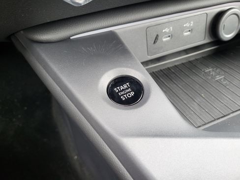 New 2026 Nissan Sentra SV w/ SV Convenience Package FWD image 16