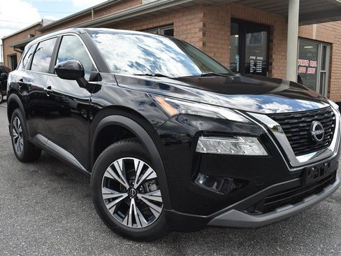 Used 2023 Nissan Rogue SV AWD/4WD image 1