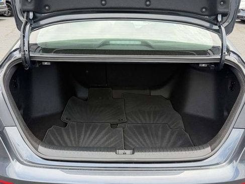 Certified 2025 Honda Accord SE image 8