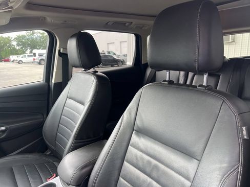 Used 2014 Ford Escape Titanium FWD image 11