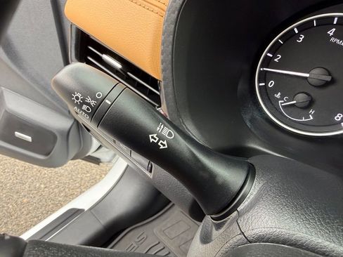 Certified 2025 Nissan Sentra SV w/ SV Premium Package image 27