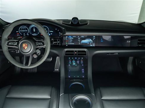 New 2026 Porsche Taycan GTS image 16