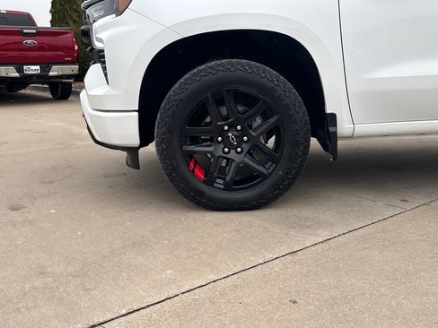 Used 2023 Chevrolet Silverado 1500 RST w/ Redline Edition image 31