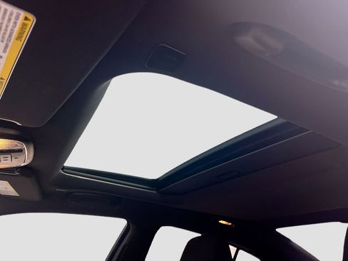 Used 2023 Dodge Charger Scat Pack w/ Navigation & Travel Group image 23