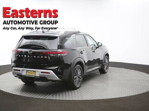 Used 2023 Nissan Pathfinder SL w/ SL Premium Package image 43