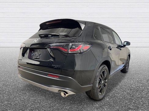 New 2026 Honda HR-V Sport image 8