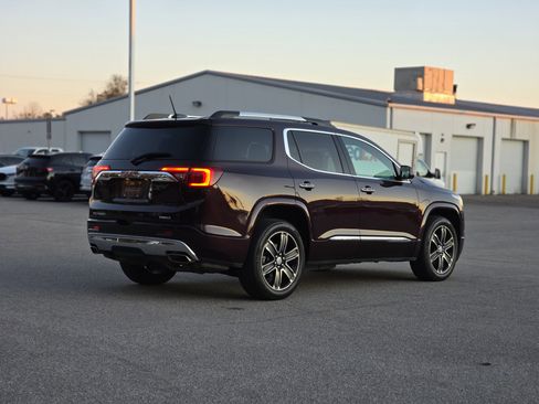 Used 2017 GMC Acadia Denali w/ Technology Package image 7