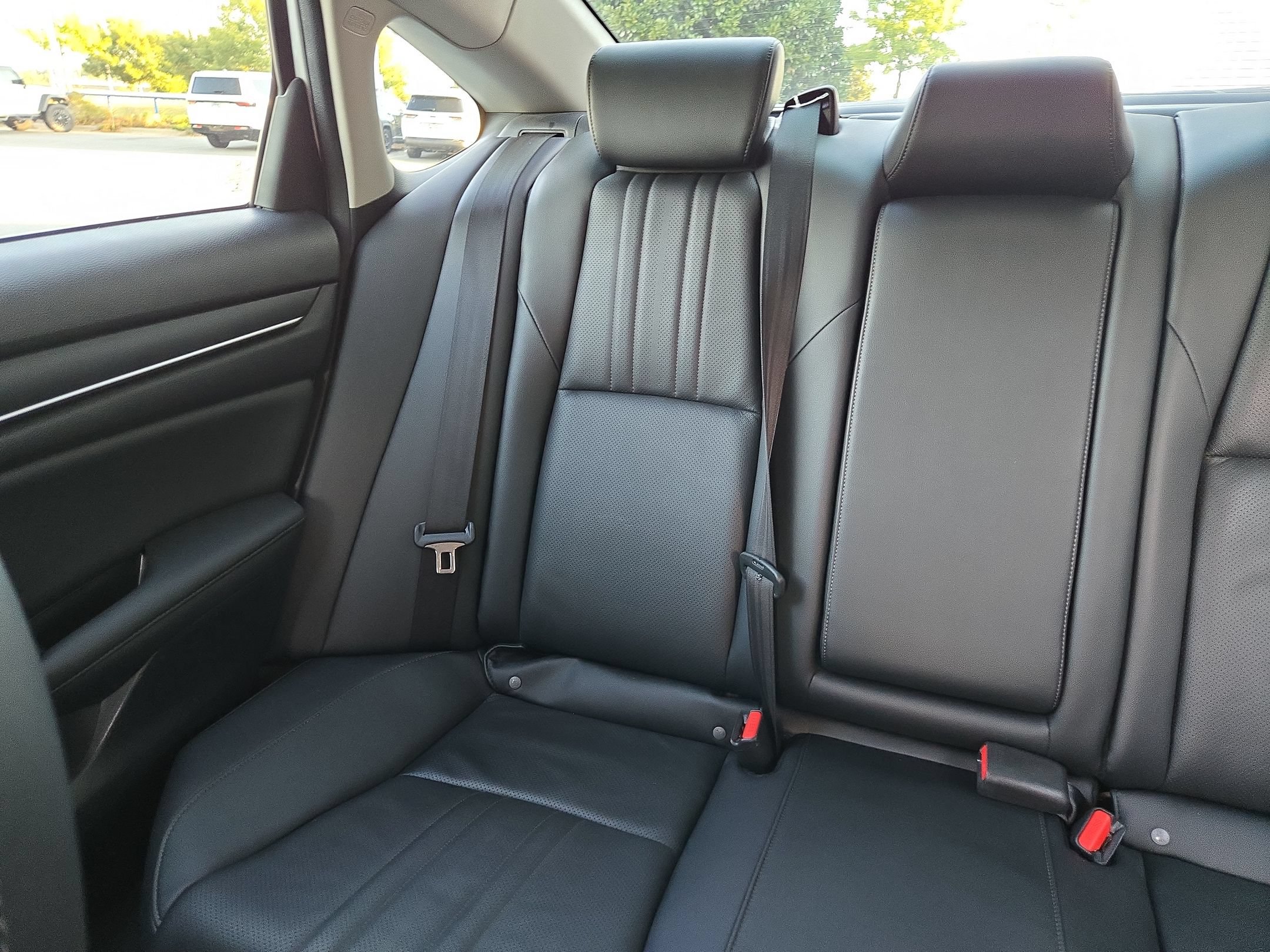 Used 2022 Honda Accord Sport Special Edition image 12
