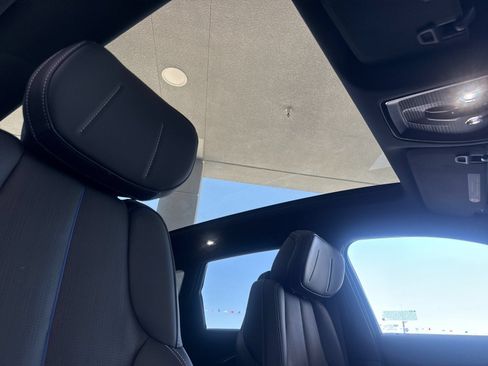 Used 2024 Cadillac Lyriq Luxury w/ LPO, Floor Liner Package AWD/4WD image 18