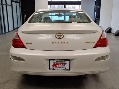 Used 2007 Toyota Solara SLE image 4
