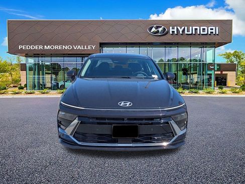 New 2025 Hyundai Sonata Limited image 9