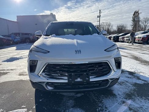 Used 2024 Buick Encore GX Preferred w/ Comfort Package image 8