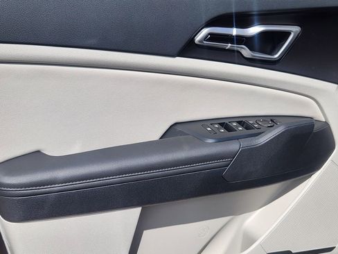 New 2026 Kia Sportage EX AWD/4WD image 6