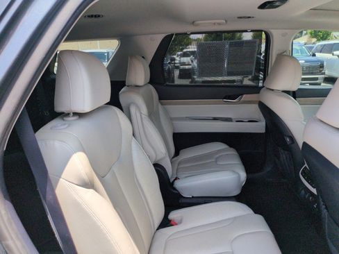 Used 2020 Hyundai Palisade SEL w/ Premium Package FWD image 29
