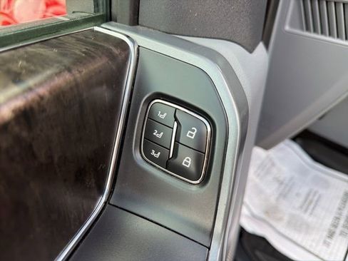 Certified 2021 Ford F150 Lariat w/ Max Trailer Tow Package AWD/4WD image 24