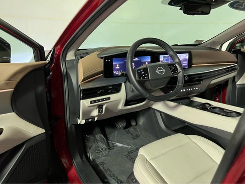 Used 2025 Nissan Murano Platinum w/ Cargo Package image 22