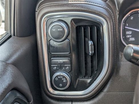 Used 2020 GMC Sierra 1500 SLE w/ SLE Value Package image 28