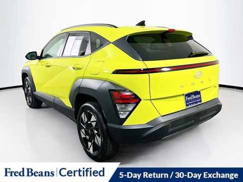 Certified 2025 Hyundai Kona SEL image 6