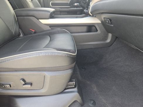 Used 2021 RAM 2500 Laramie image 17