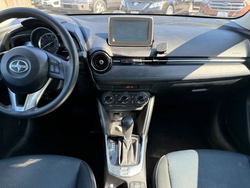 Used 2016 Scion iA FWD image 35