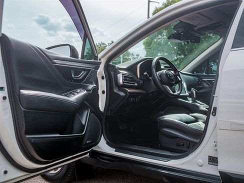 Used 2023 Subaru Outback Touring XT AWD/4WD image 19
