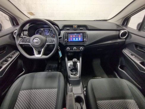 Used 2022 Nissan Versa S image 30
