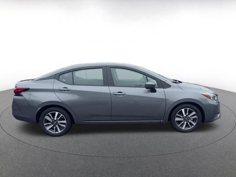 Used 2025 Nissan Versa SV FWD image 16